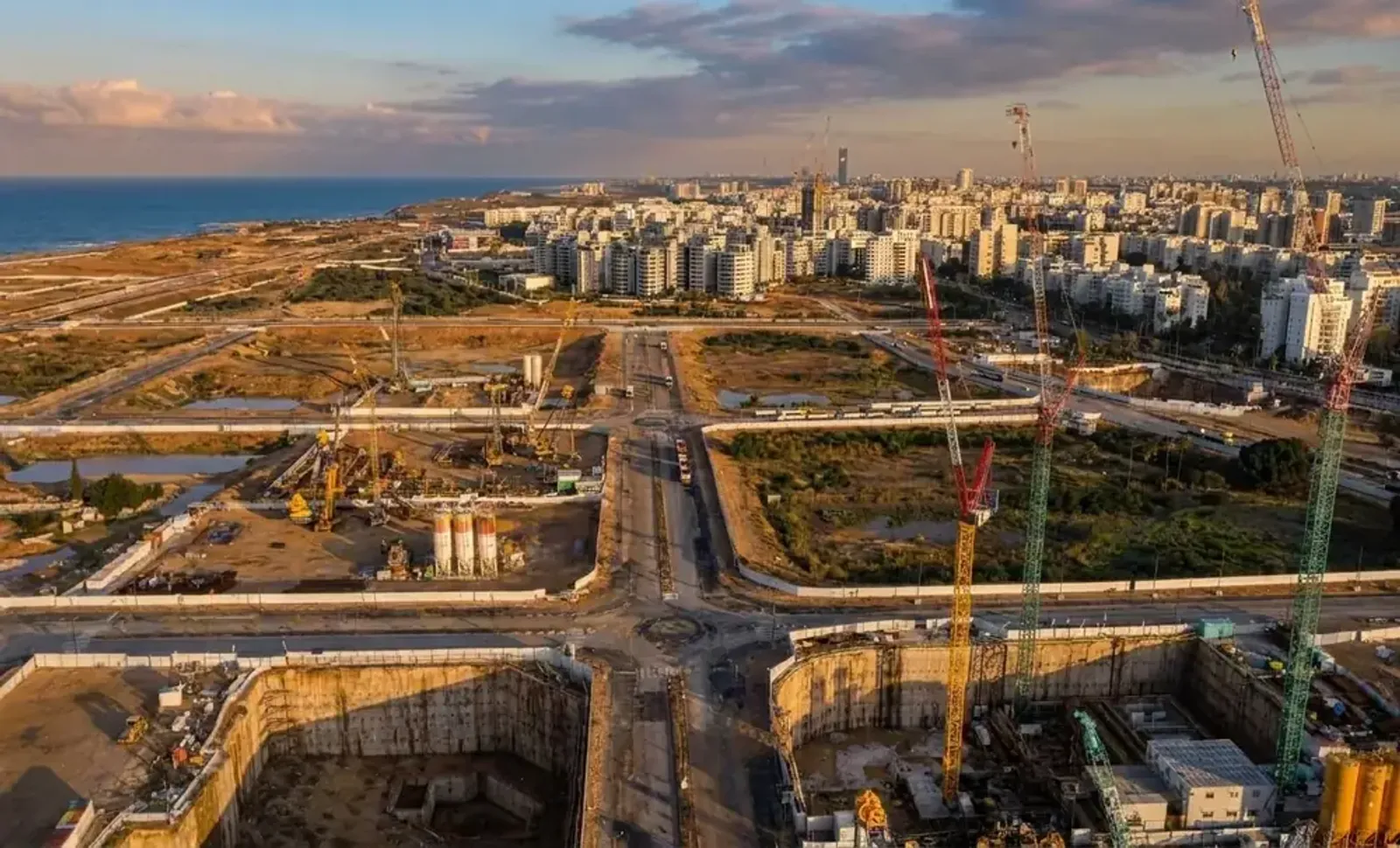 מבט אווירי על מתחם אשכול בבנייה